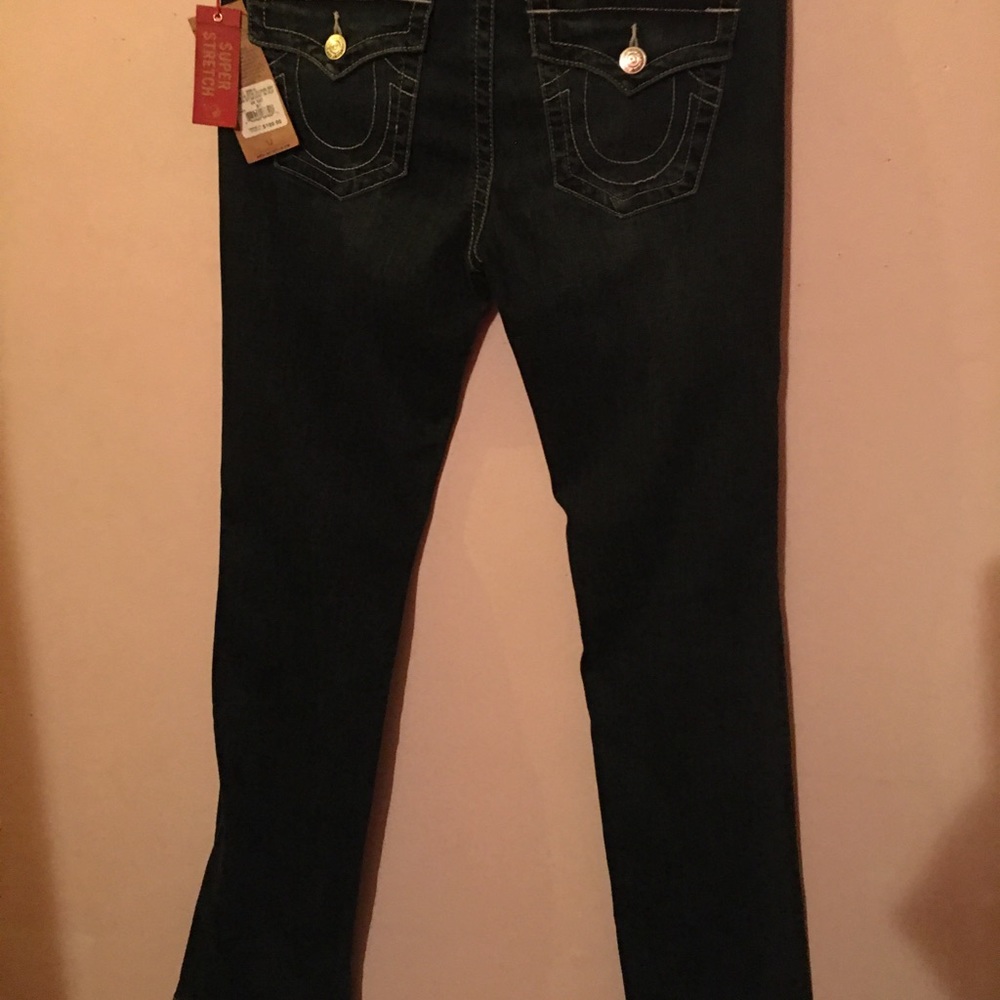 True Religion super stretch straight leg/flip jeans are woman’s Size 31/NWT - Picture 3 of 5